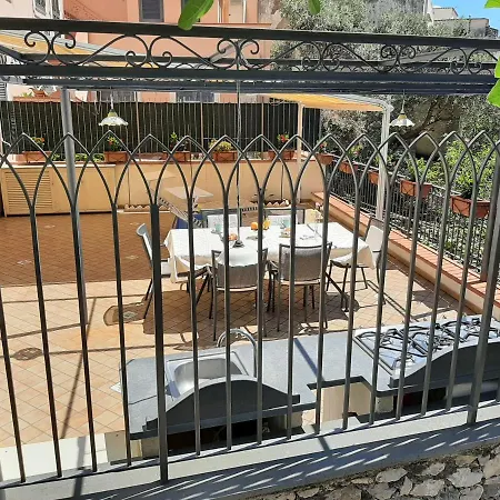 Casa Almary Апартаменти *