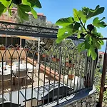 Casa Almary Apartment *