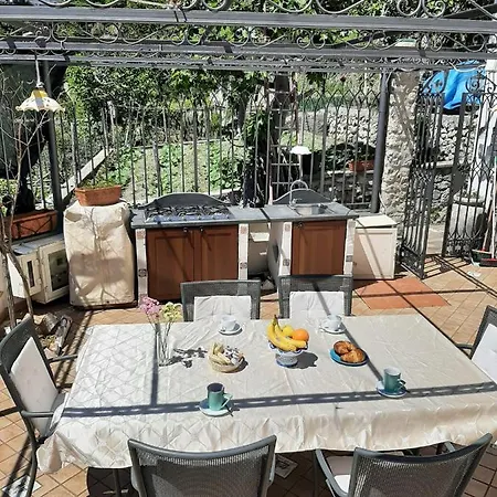 Casa Almary Apartamento *